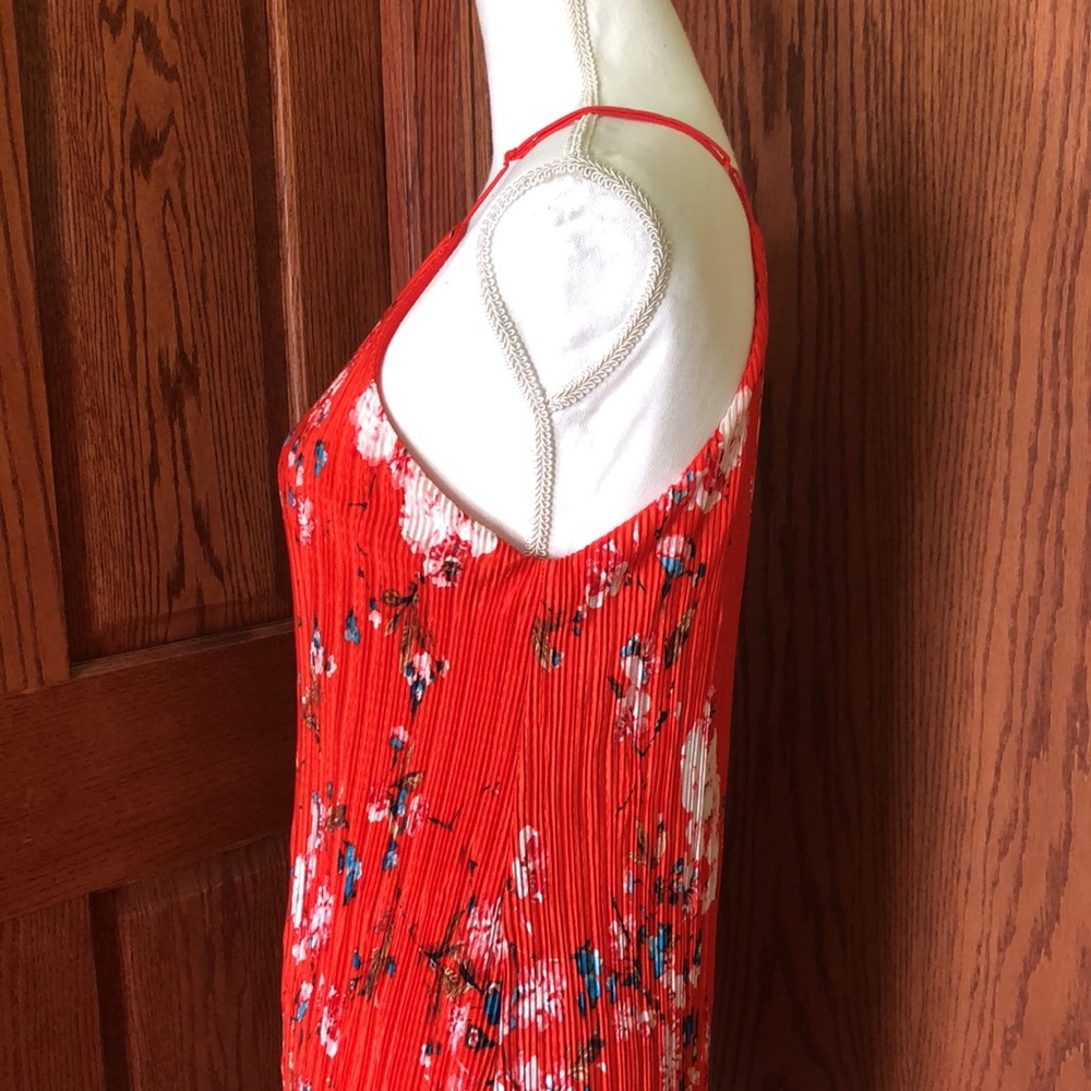 Collective Concepts Pleated Dress - Picture 11 of 16